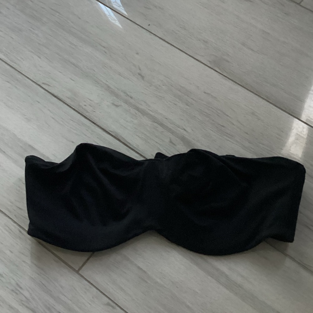 Black Strapless Bandeau Top